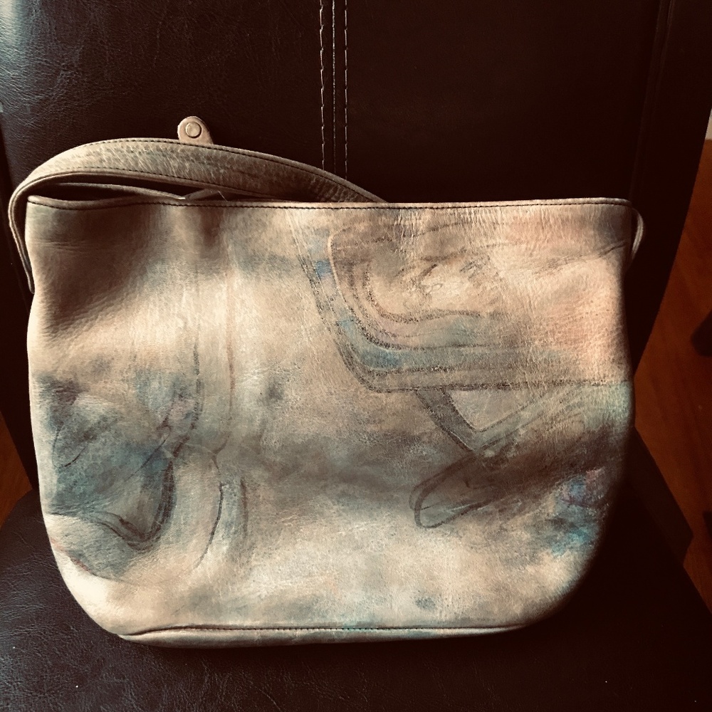 Jane Yoo Wearable Art leather shoulder bag